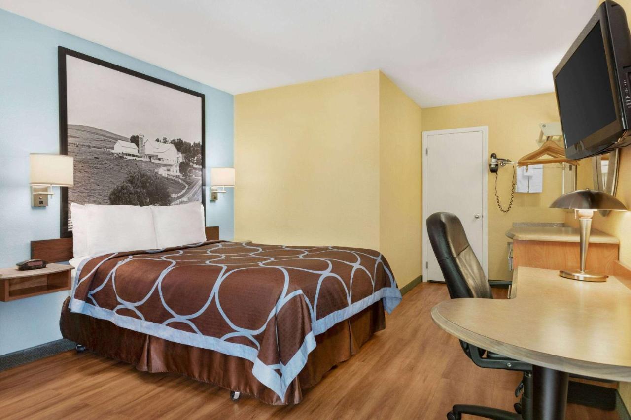 Hotel Super 8 By Wyndham Findlay Zewnętrze zdjęcie